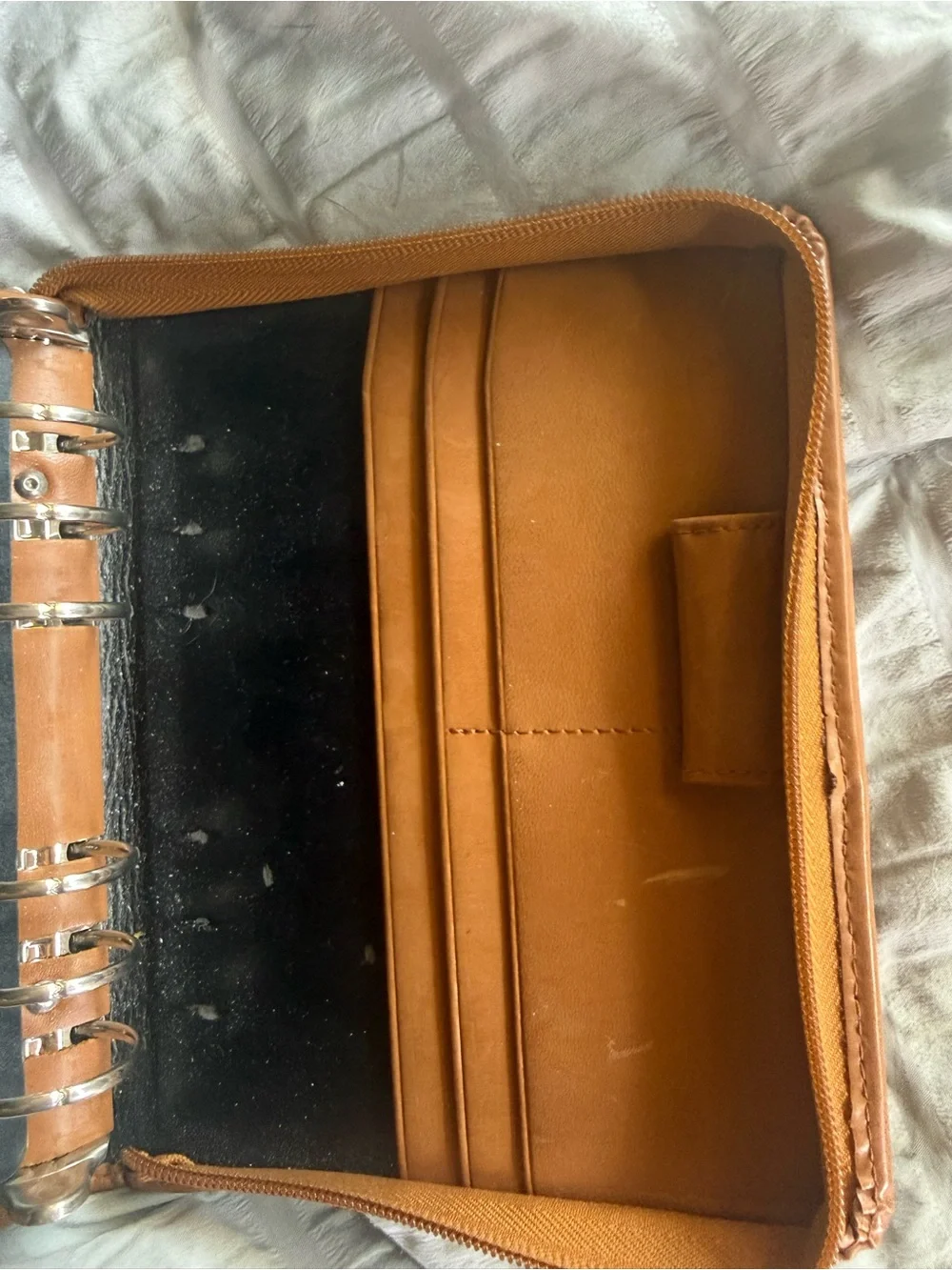 Franklin Covey Chestnut Brown Leather Zip Portfolio